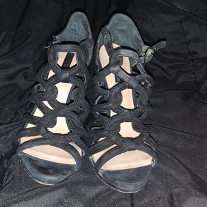 black leather sole BCBGMAXZARIA high heals